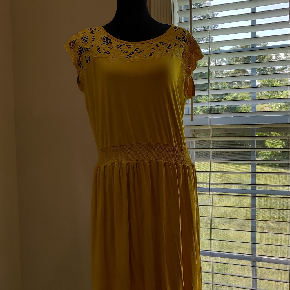 Women's dress